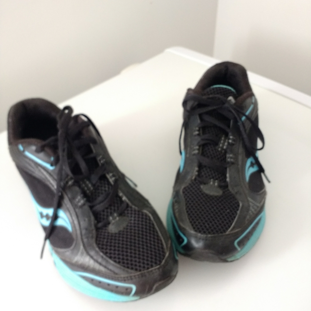 Saucony ProGrid Athletic Shoes Size 9.5